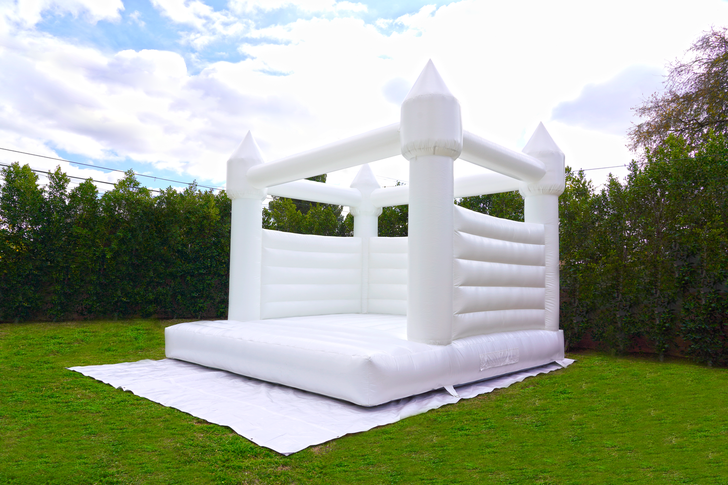 Bunny Castle (15x15ft.) - $400