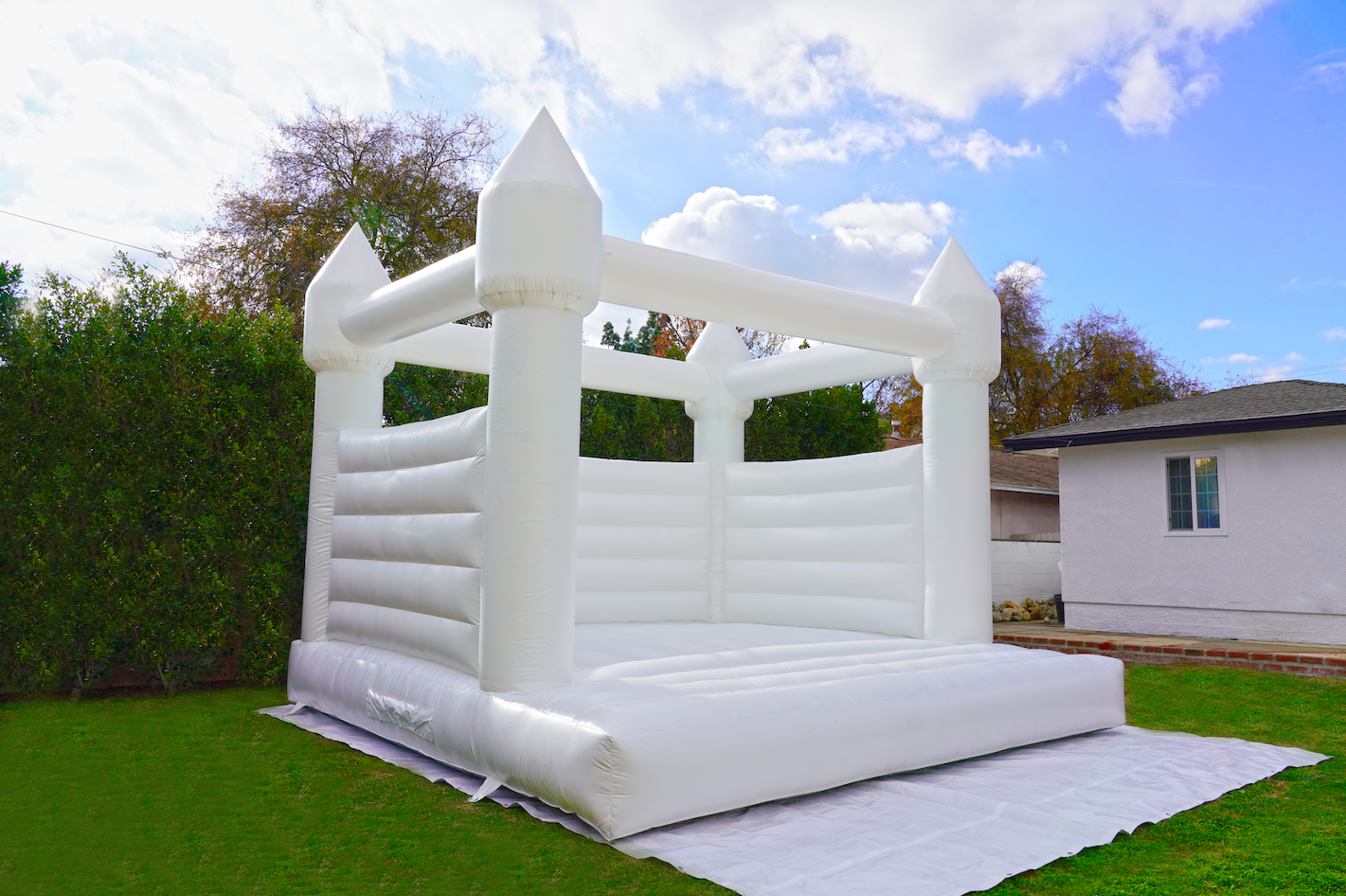 Bunny Castle (15x15ft.) - $400